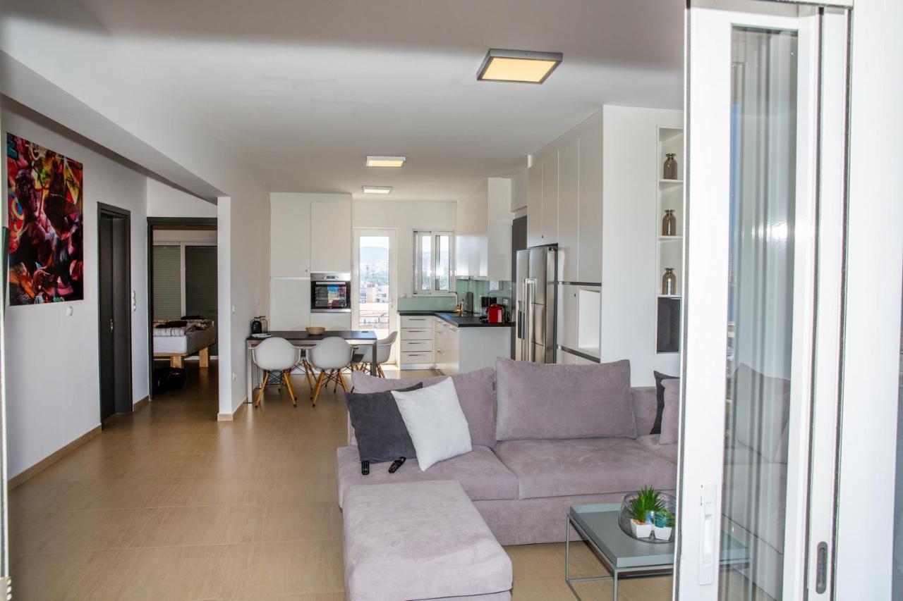 Komfort City Apartment "Elias" Mit Meerblick In Lavrio Extérieur photo